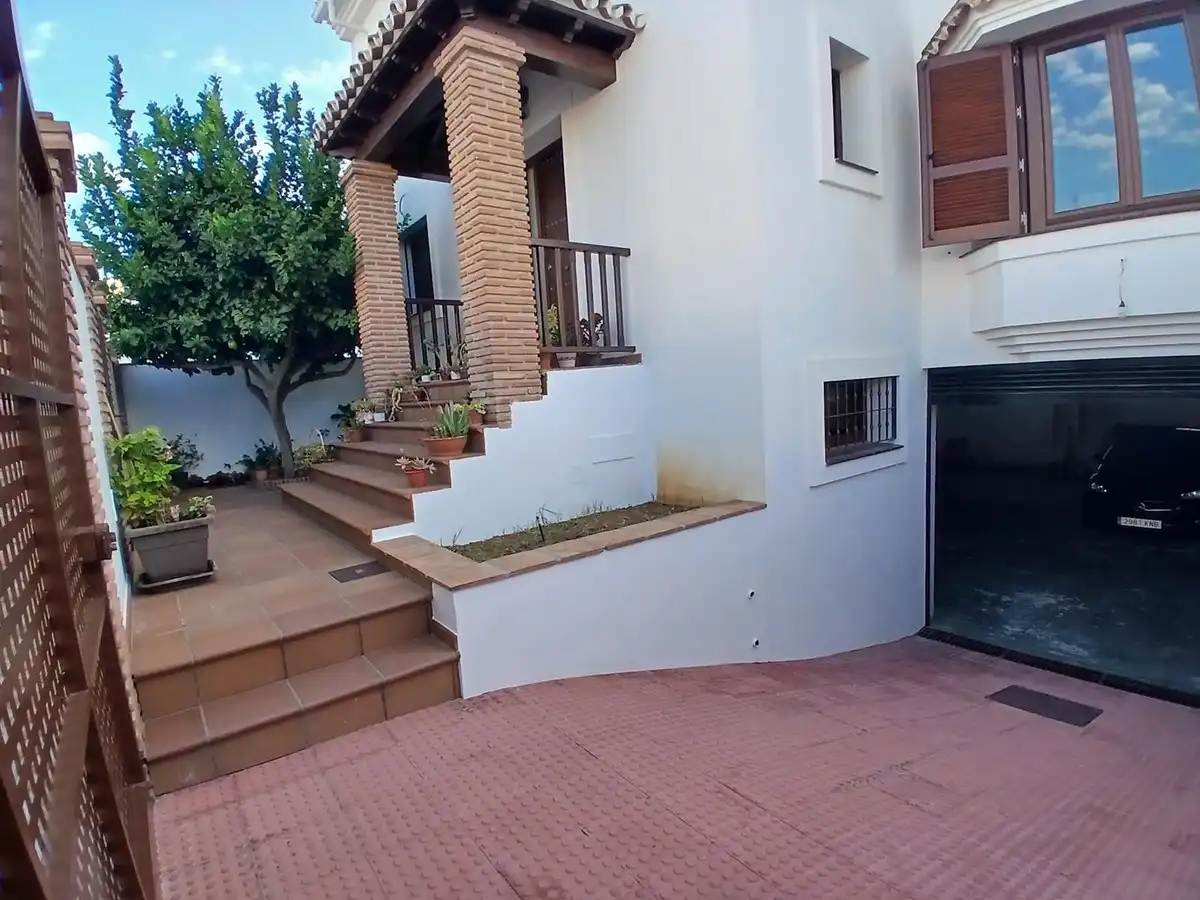 Casa o chalet en venta en Fuengirola con Aire acondicionado, Jardín privado y Terraza