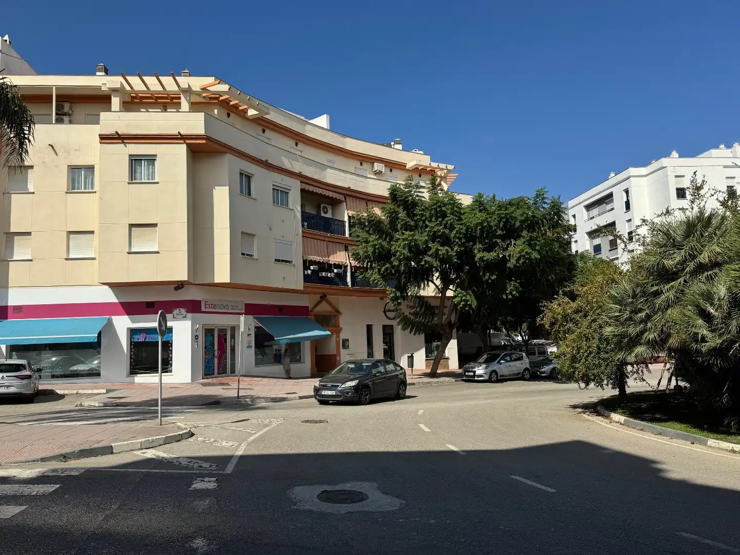 Àtic amb piscina en venda a Estepona Pueblo, imagen 18