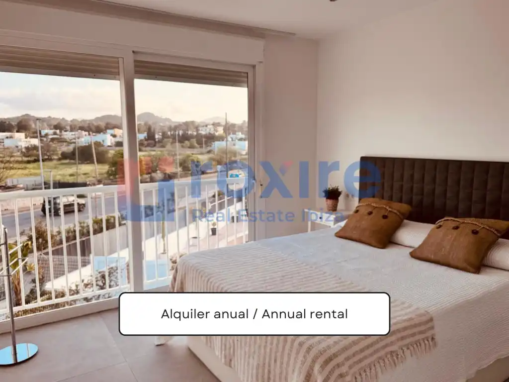 Dormitori de Dúplex de lloguer en Sant Josep de sa Talaia amb Aire condicionat, Jardí privat i Terrassa