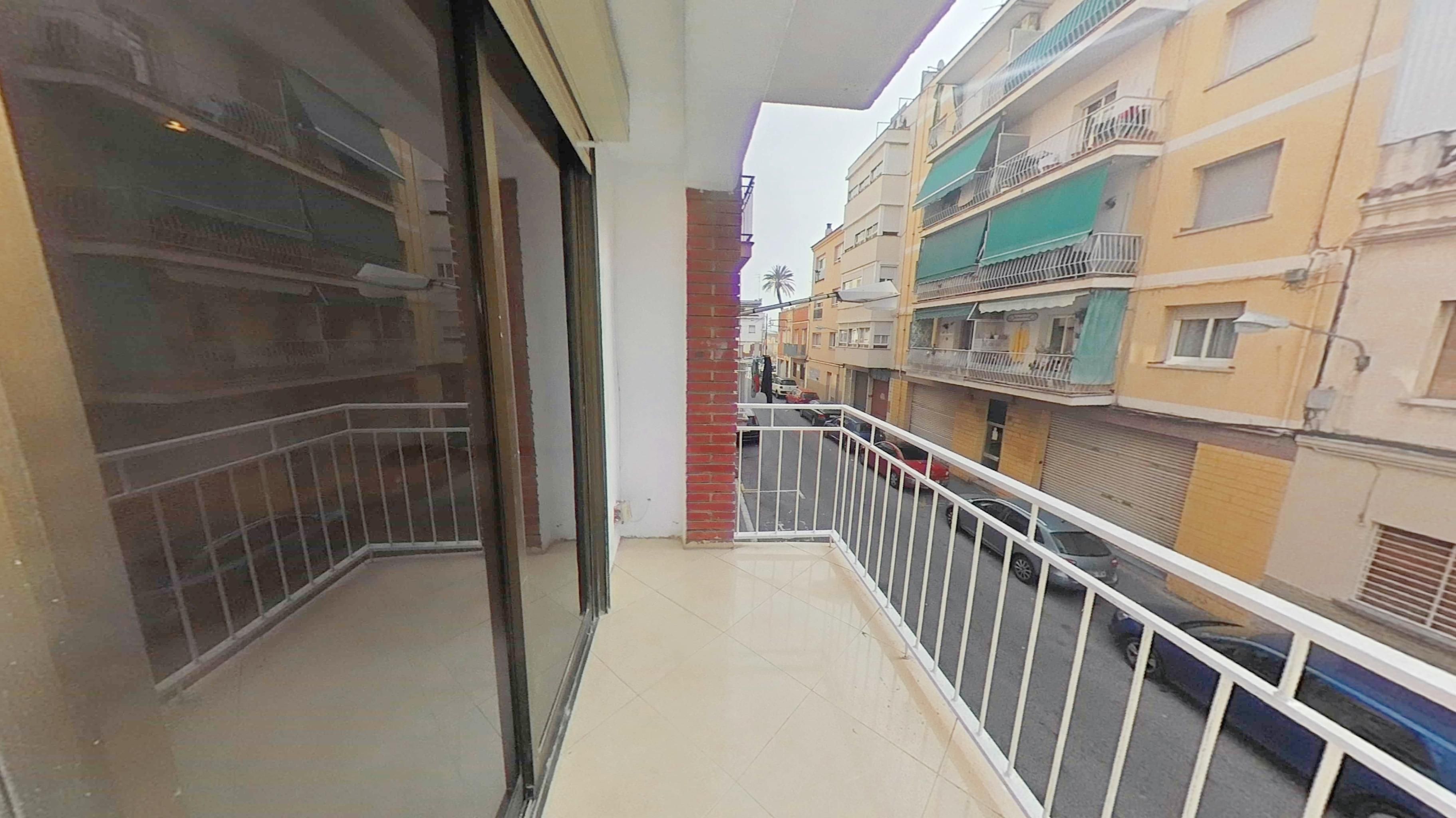 Terrassa de Pis en venda en Vilanova i la Geltrú amb Terrassa i Forn
