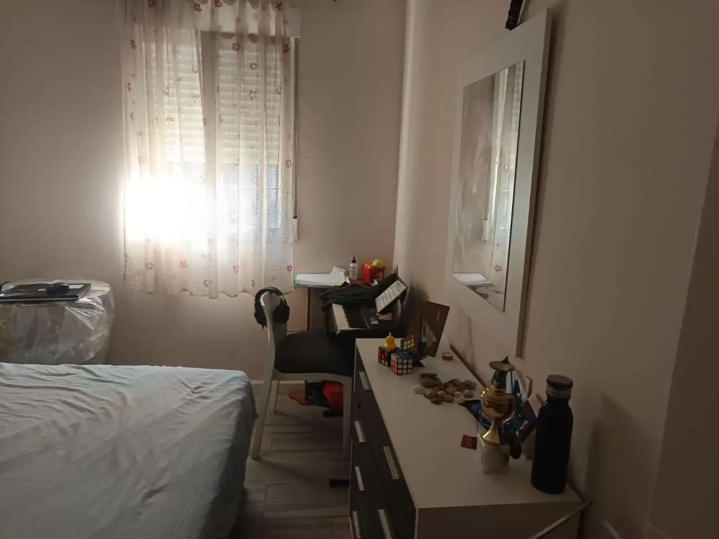 Dormitori de Casa o xalet en venda en Córdoba amb Aire condicionat, Calefacció i Jardí privat