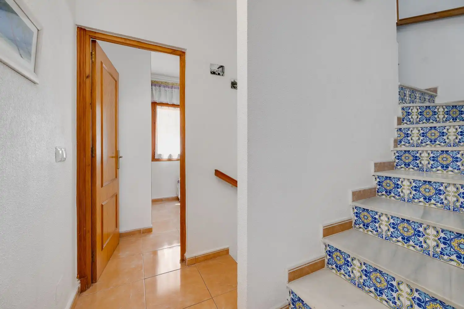 Einfamilien-Reihenhaus zum Verkauf in Torrevieja mit Terrasse, Balkon und Gemeinschaftspool