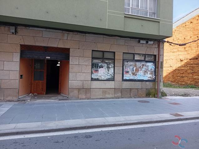 Local comercial en Alquiler en Marín