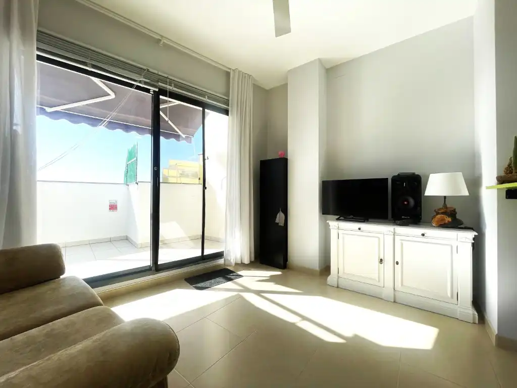 Penthouse with lift for sale in Calle San Jaime, imagen 4