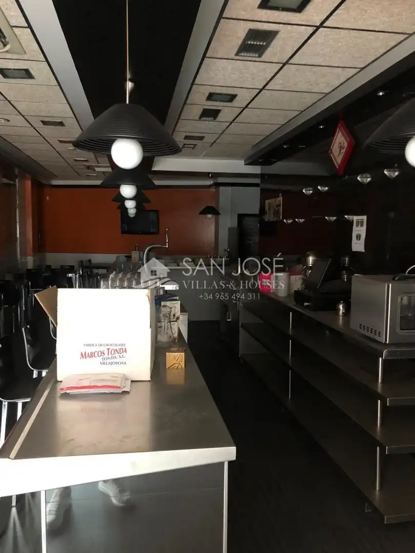 Local comercial en venta en Crevillent, imagen 8