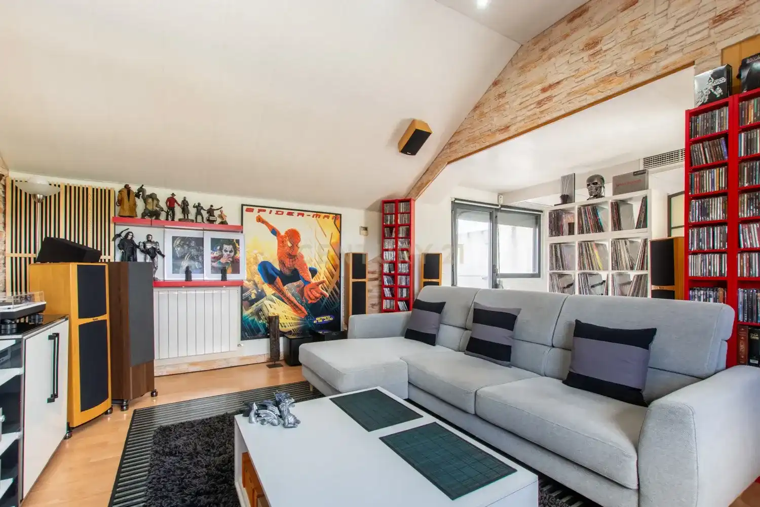Living room of Detached homes for sale in Parla  with Air Conditioner, Storage room and Swimming Pool