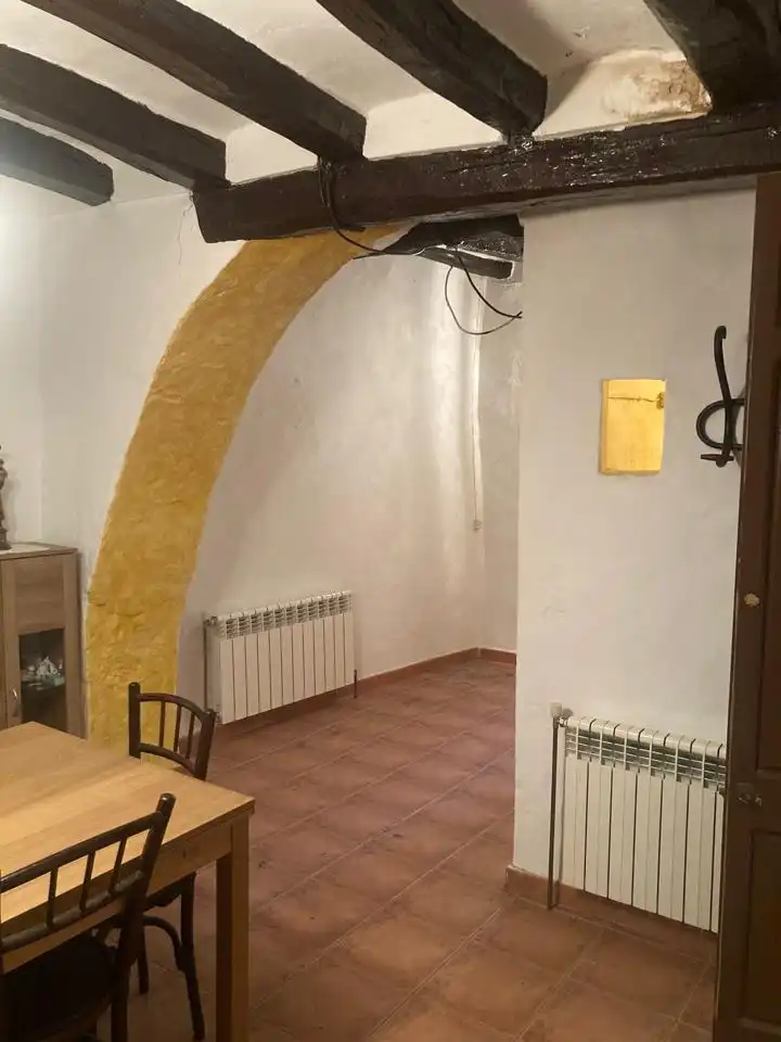 Country house zum Verkauf in Vilanova de l'Aguda mit Heizung, Privatgarten und Terrasse