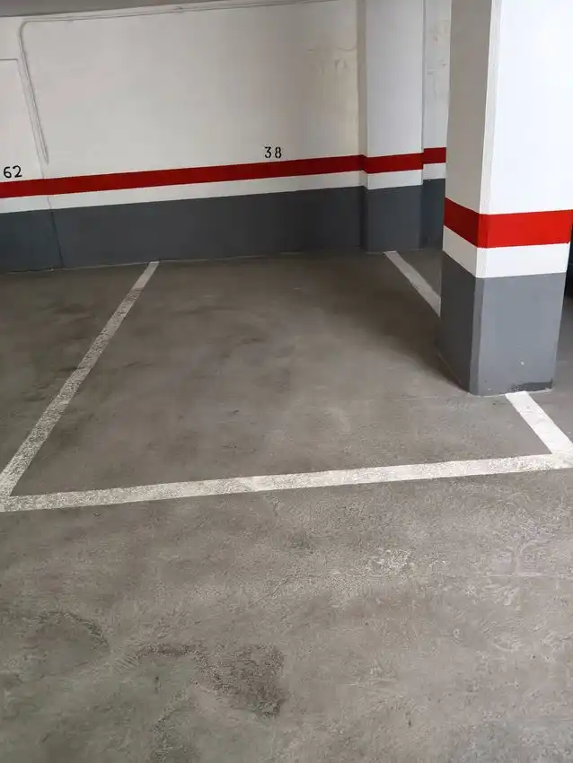 Aparcament de Garatge de lloguer en Valencia