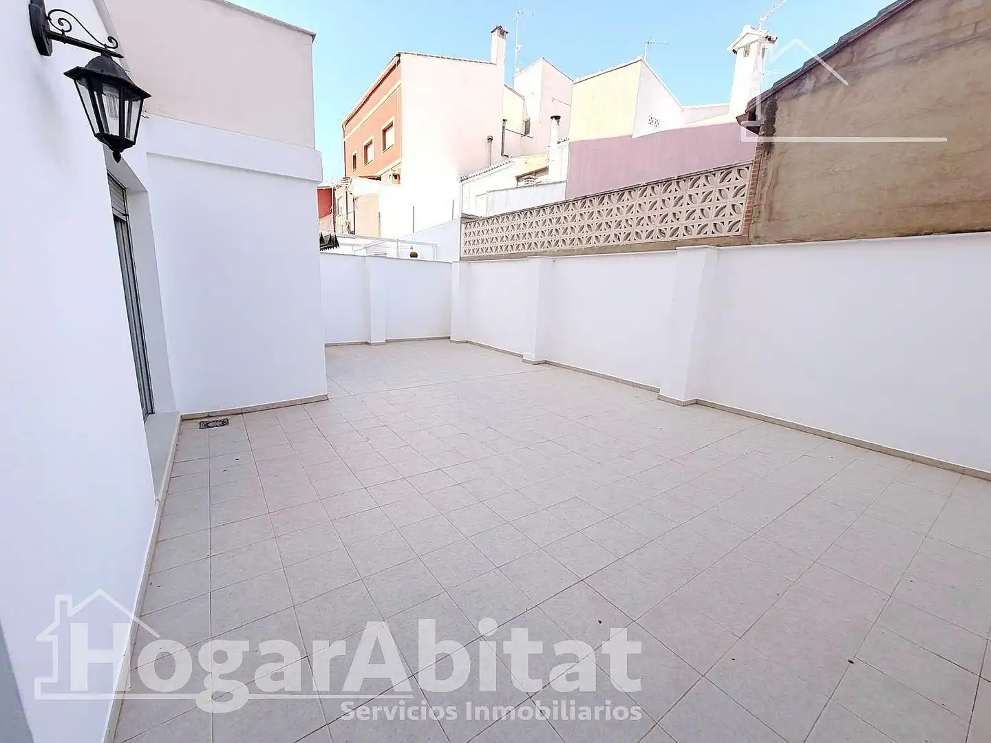 Vista exterior de Pis en venda en Montserrat amb Aire condicionat, Calefacció i Terrassa