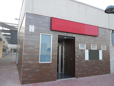 Local commercial à louer à Valdepelayo - Montepinos - Arroyo Culebro
