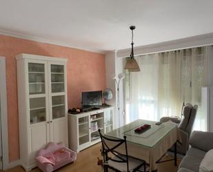 Living room of Flat for sale in  Sevilla Capital  with Air Conditioner