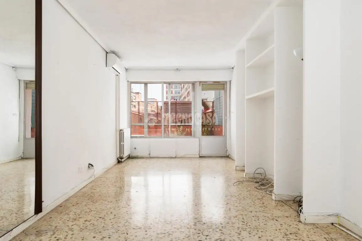 Sala de estar de Piso en venta en Zaragoza