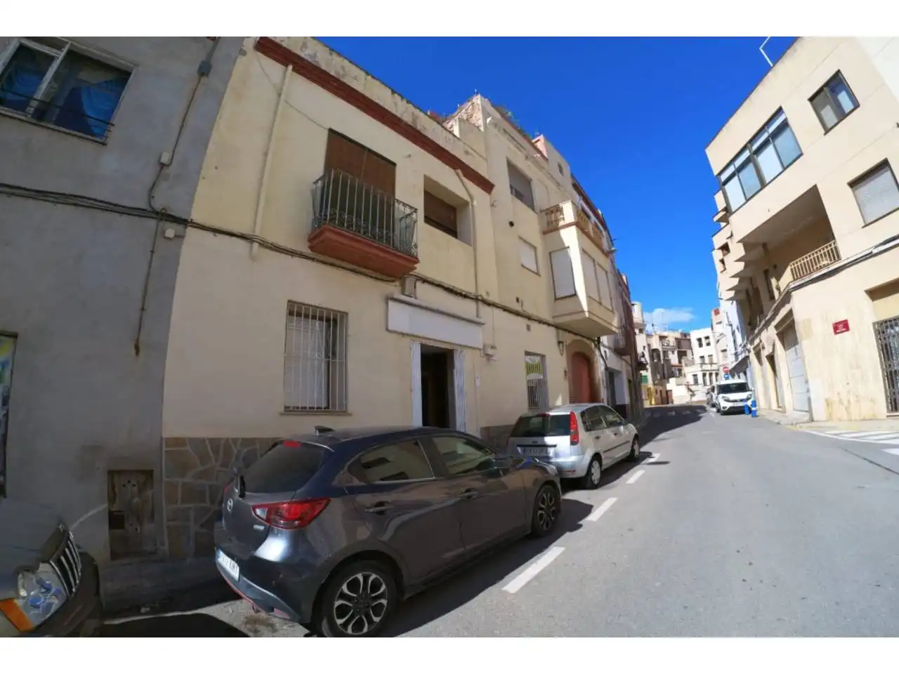 Vista exterior de Local en venta en Mont-roig del Camp