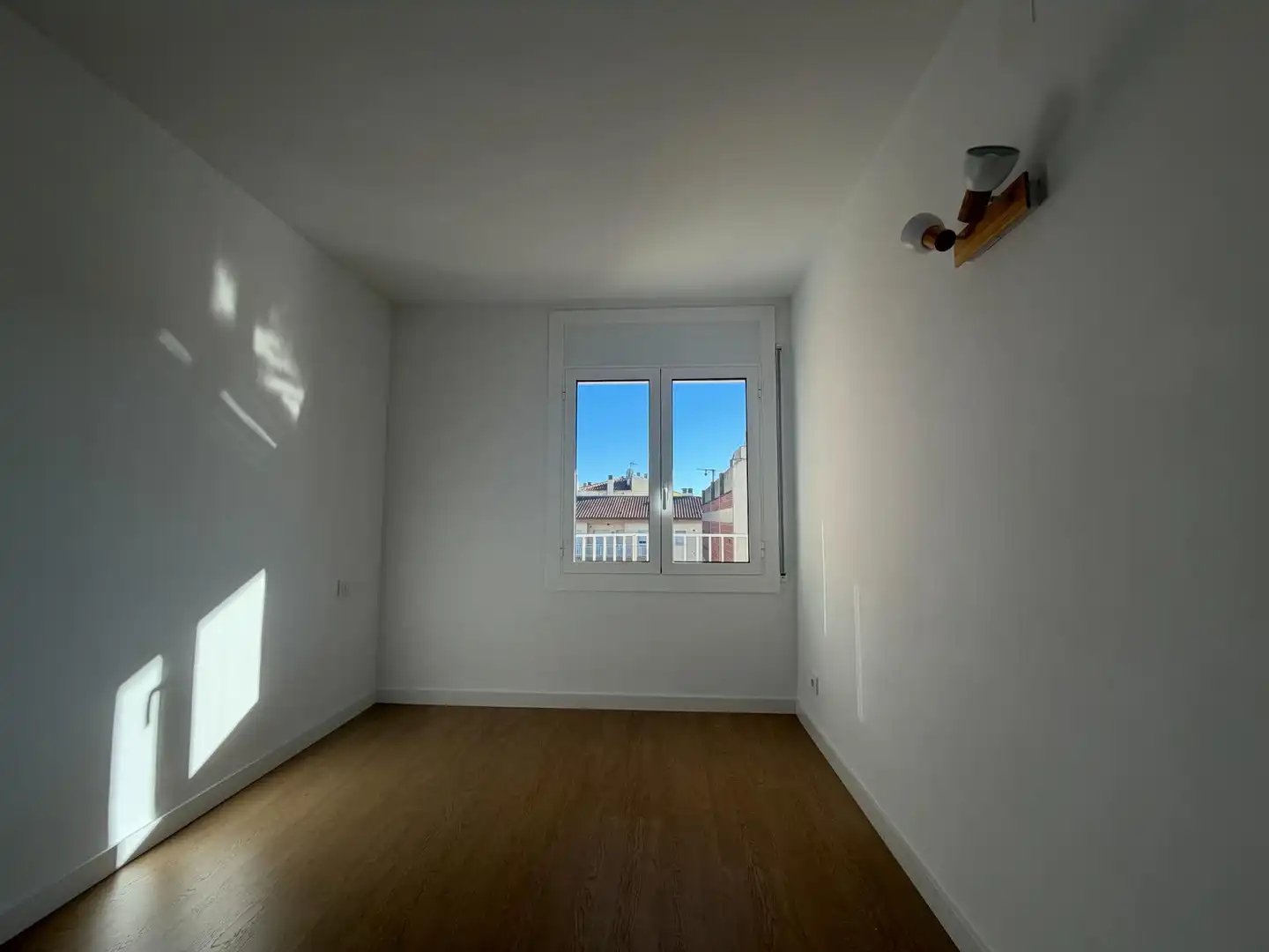 Bedroom of Flat for sale in Roses  with Air Conditioner, Parquet flooring and Terrace