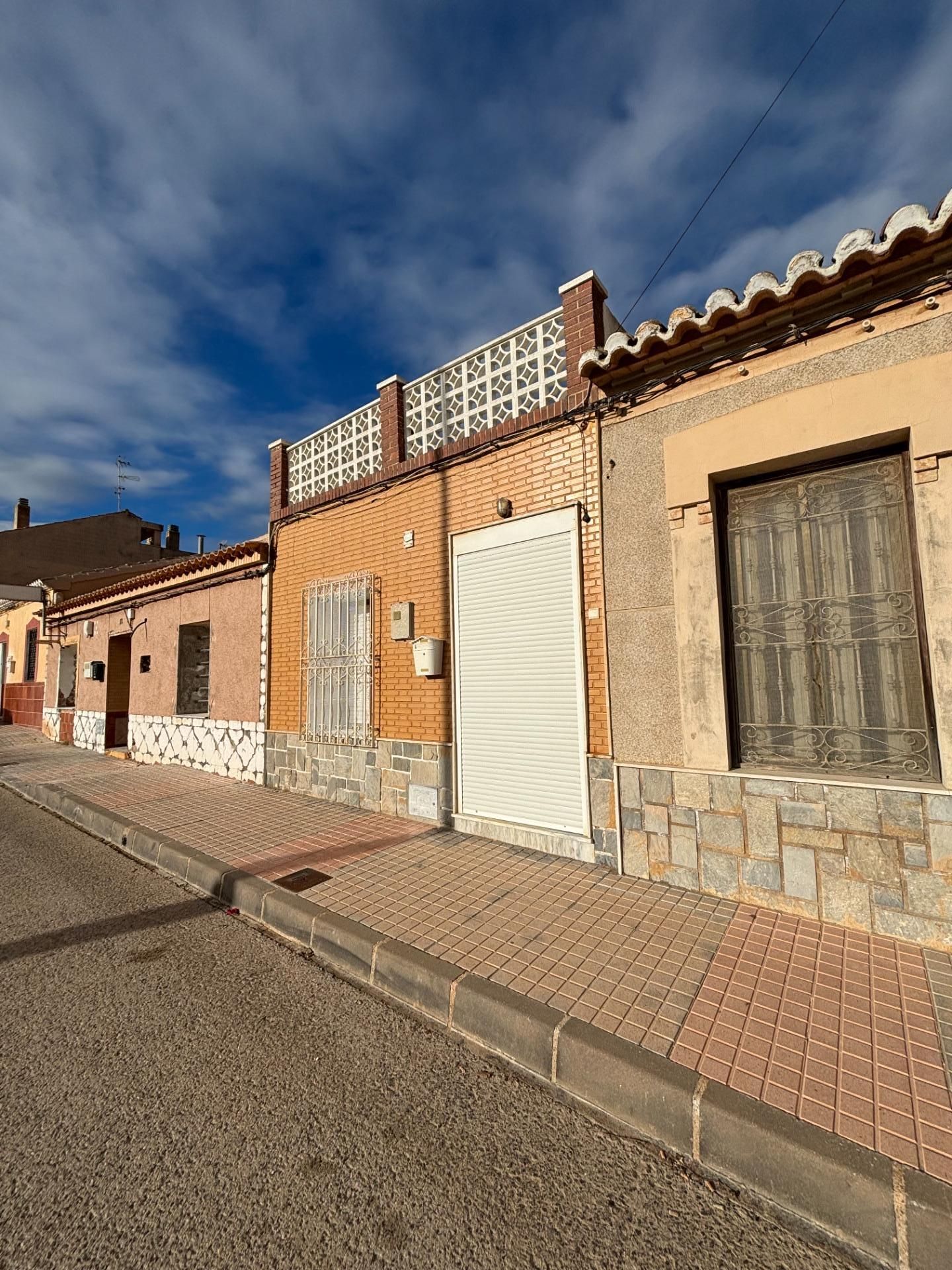 Exterior view of Single-family semi-detached for sale in La Unión  with Private garden, Terrace and Storage room