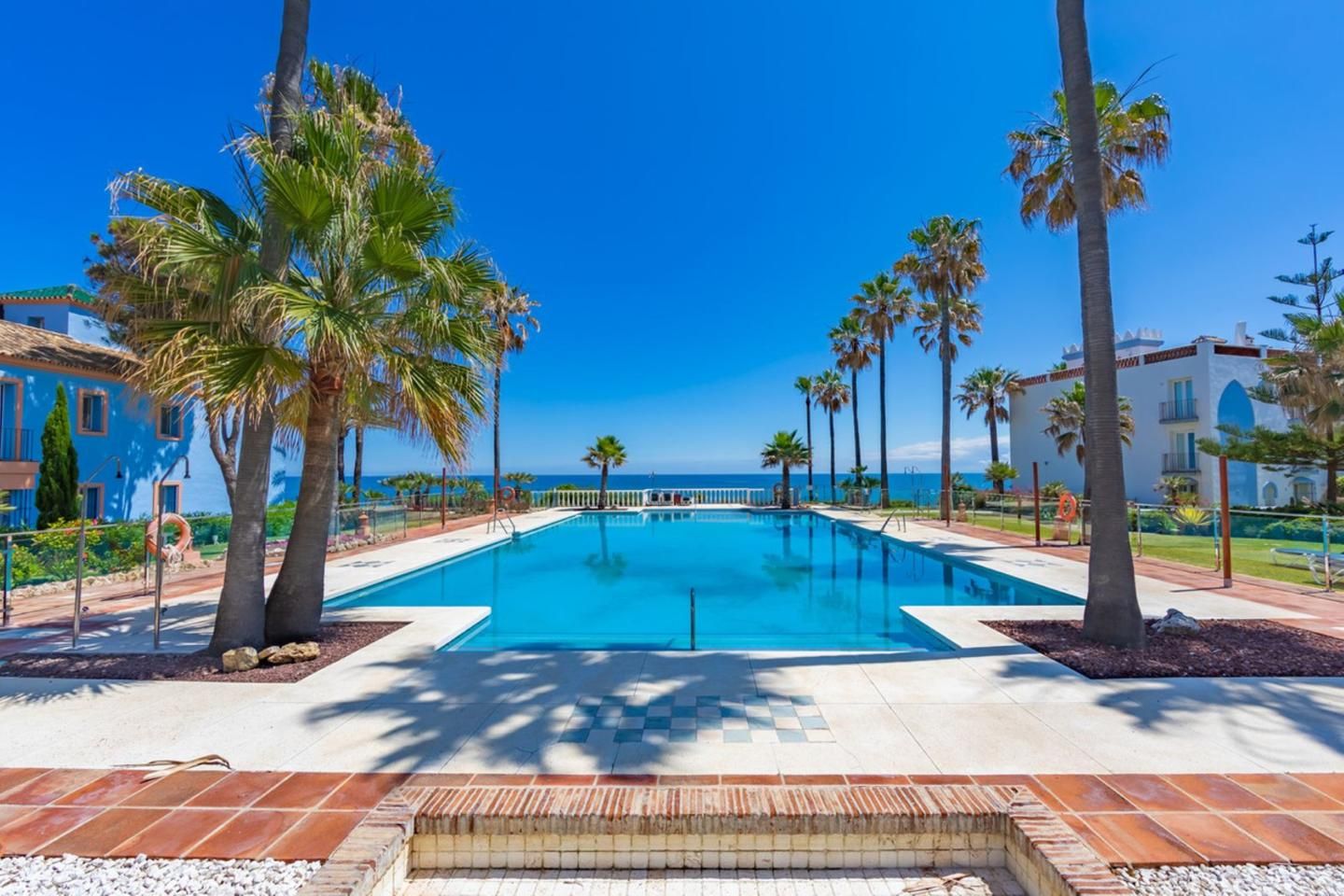 Swimming pool of Apartment for sale in Casares  with Air Conditioner, Heating and Terrace