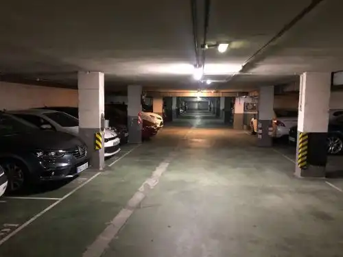 Flat for rent in Calle Ramón Areces, Pumarín