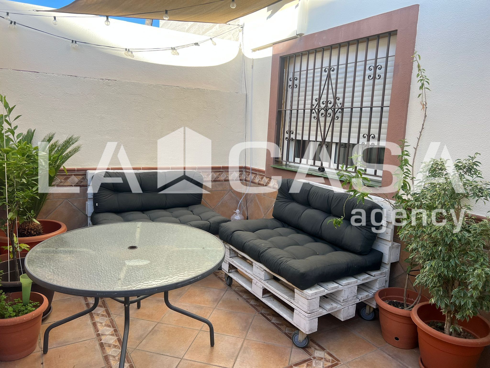 Terrassa de Casa adosada en venda en Dos Hermanas