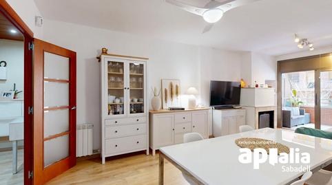 Foto 3 de Pis en venda a Centre - Eixample – Can Llobet, Barberà del Vallès