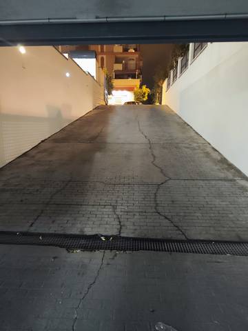 Garaje en Alquiler en Calle Bailarina Anna Pavlova, 1 en Tablero Bajo - Arruzafilla