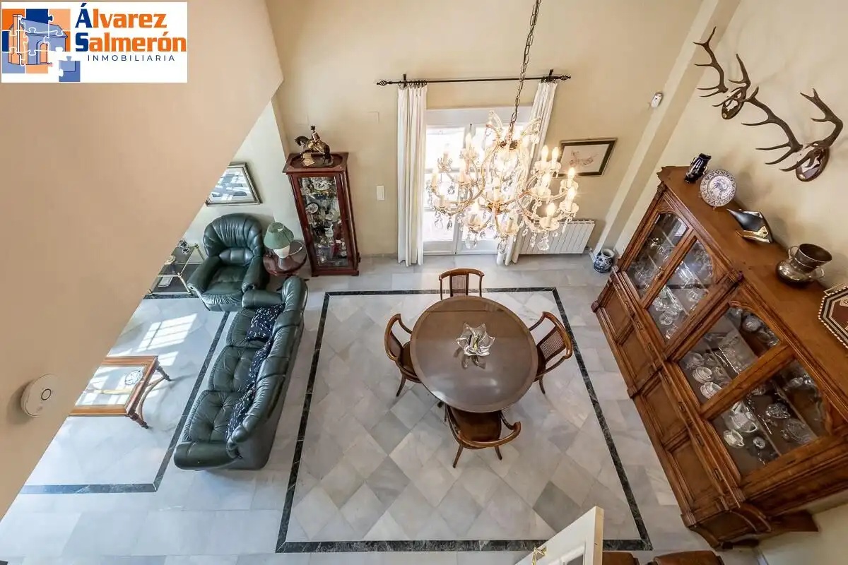 Sala d'estar de Casa o xalet en venda en Albolote amb Calefacció, Jardí privat i Terrassa