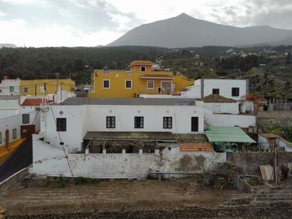 Vista exterior de Casa o xalet en venda en Icod de los Vinos amb Traster