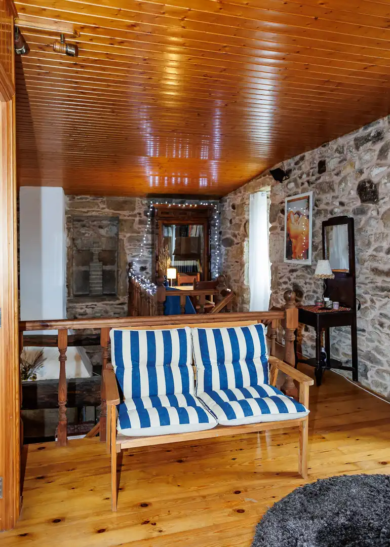 Country homes for sale in Guitiriz  with Furnished