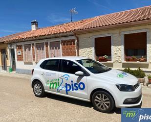 Vista exterior de Casa o xalet en venda en Villanueva de Duero amb Terrassa