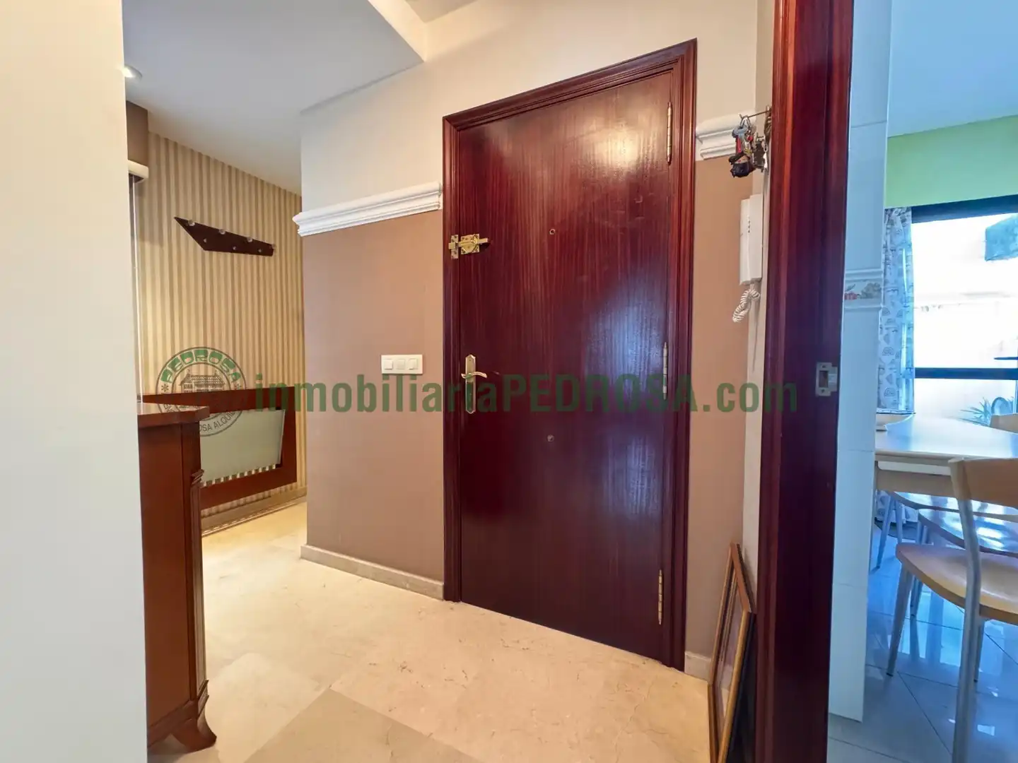 Piso en venta en Pontevedra Capital  con Calefacción, Terraza y Trastero