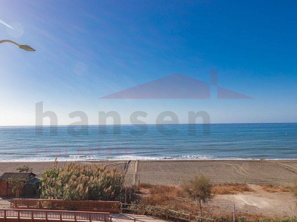 Single-family semi-detached for sale in Vélez-Málaga  with Terrace