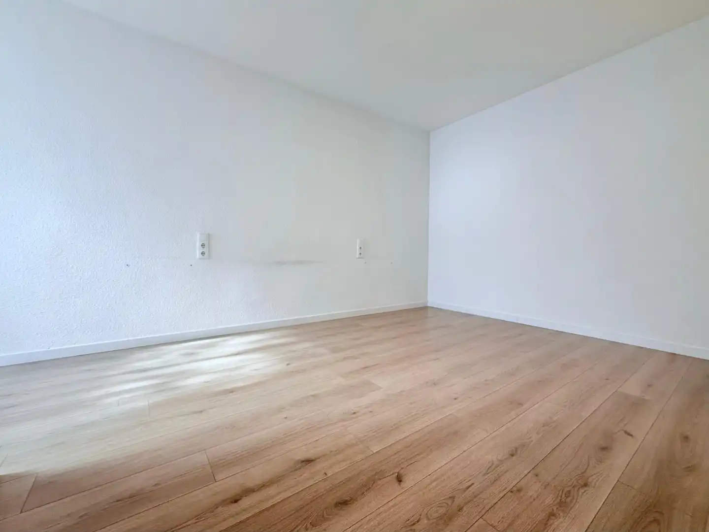 Bedroom of Flat for rent in Valencia  with Air Conditioner, Heating and Parquet flooring