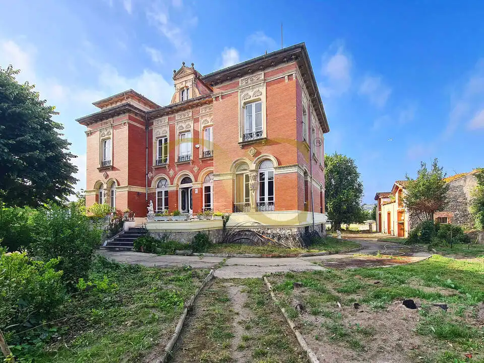 Vista exterior de Casa o xalet en venda en Gijón  amb Jardí privat, Terrassa i Traster