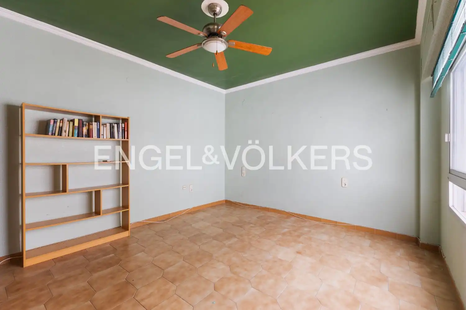 Sala de estar de Dúplex en venta en Oliva con Aire acondicionado, Calefacción y Terraza
