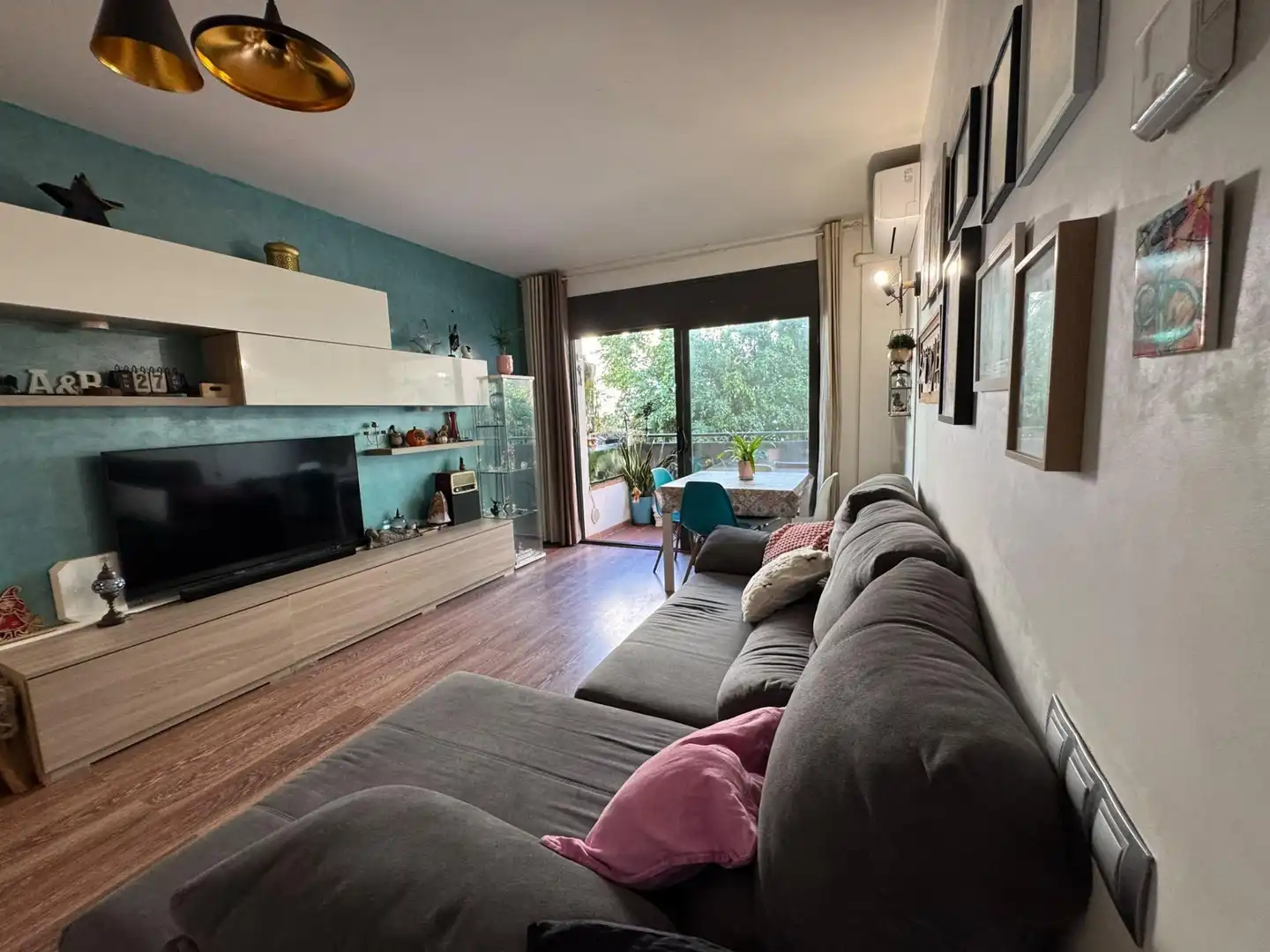 Living room of Flat for sale in La Roureda