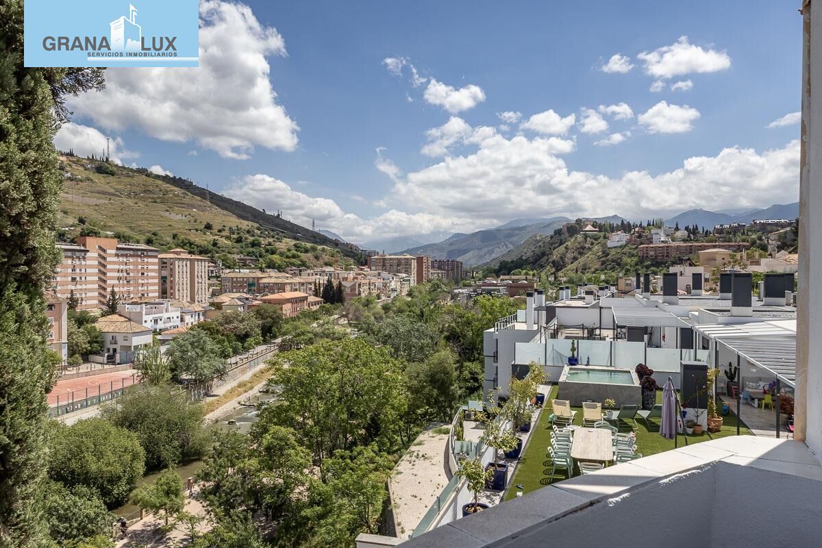 Exterior view of House or chalet for sale in  Granada Capital  with Air Conditioner, Heating and Terrace