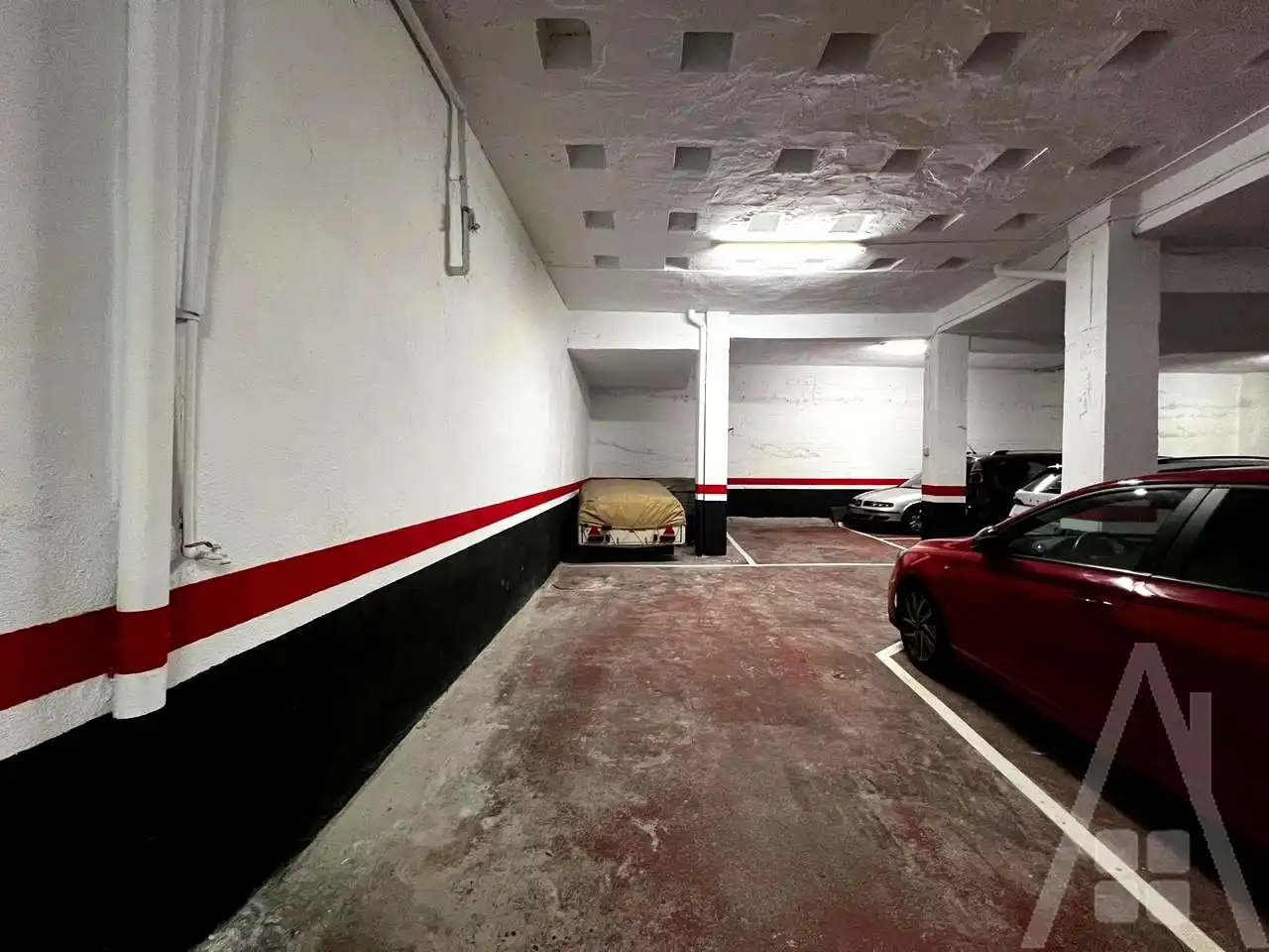 Parking de Piso en venta en Etxebarri con Parquet, Terraza y Amueblado