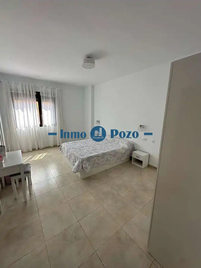 Dormitori de Pis en venda en Almendralejo amb Traster, Moblat i Balcó