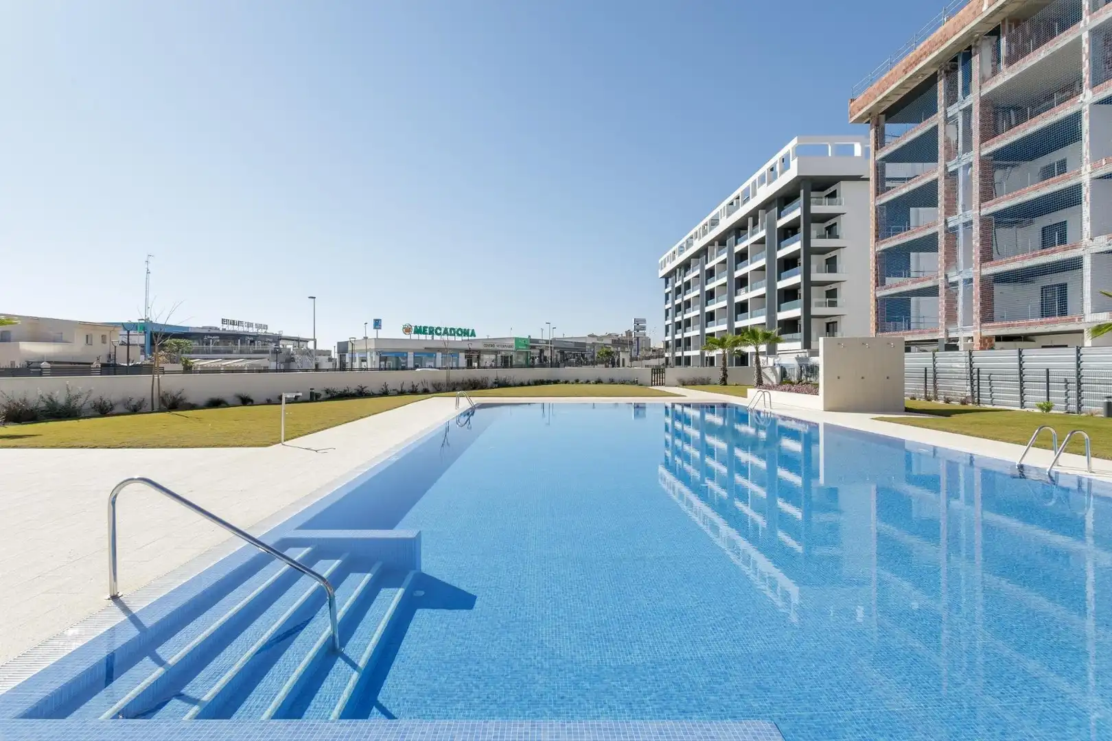 Penthouse with pool for sale in N/A, imagen 3