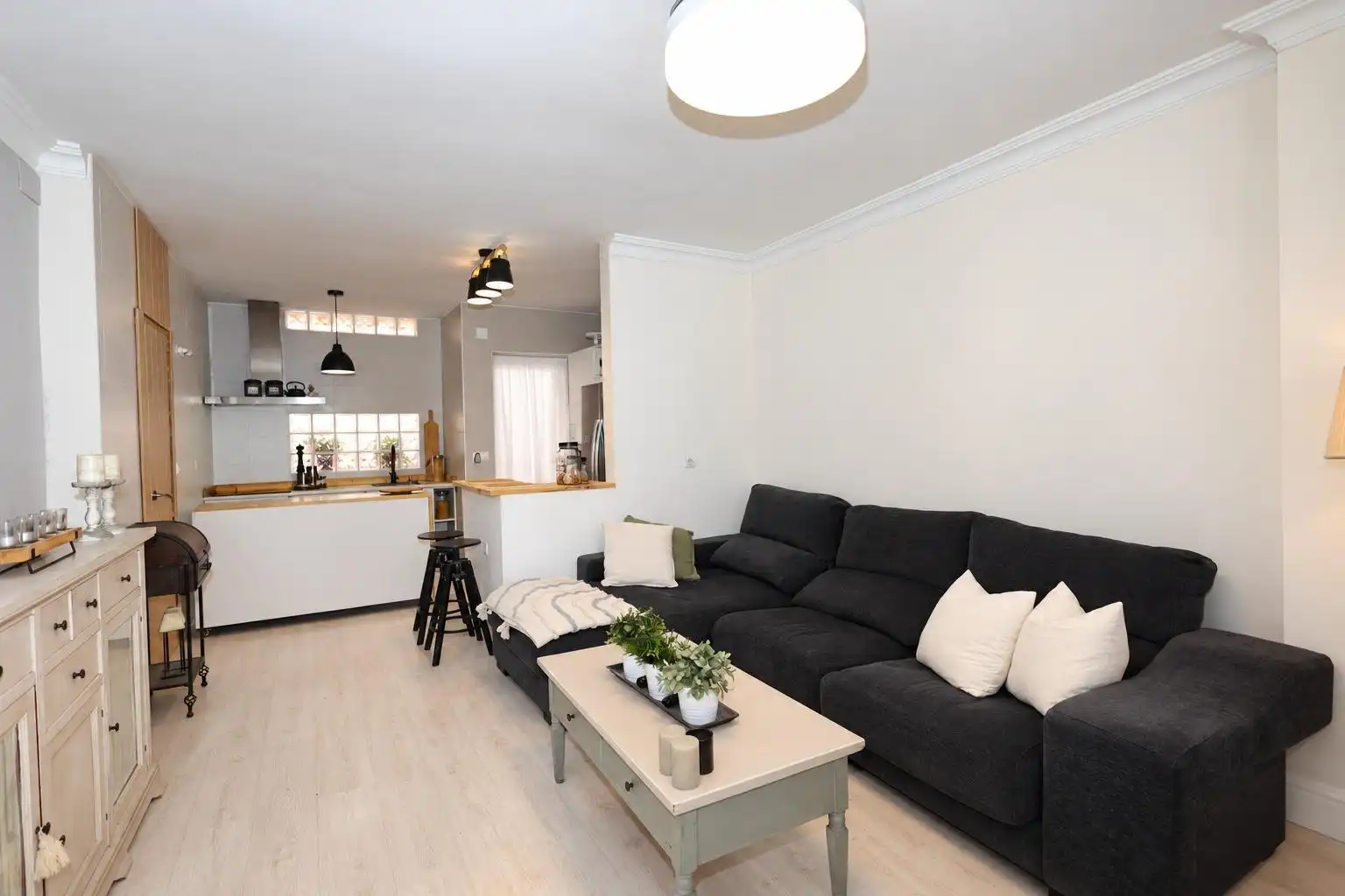 Reihenhaus zum Verkauf in Calle ISLAS CANARIAS, imagen 2