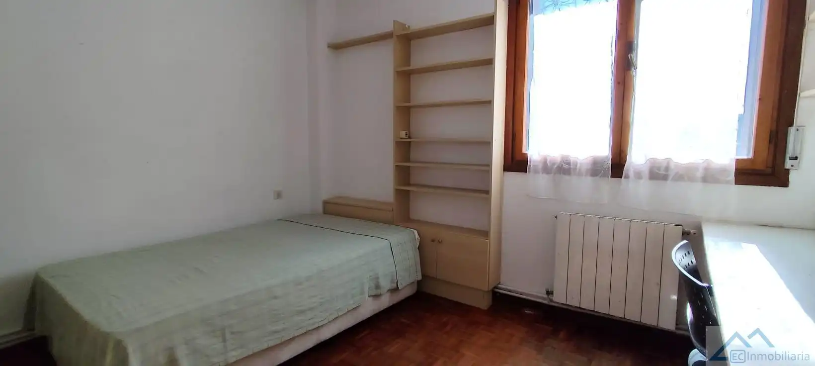 Habitación de Piso en venta en Santander con Calefacción y Parquet