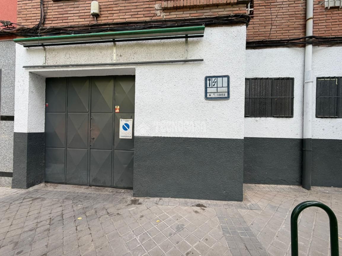 Local de alquiler en Calle de las Pedroñeras, Canillas, Hortaleza