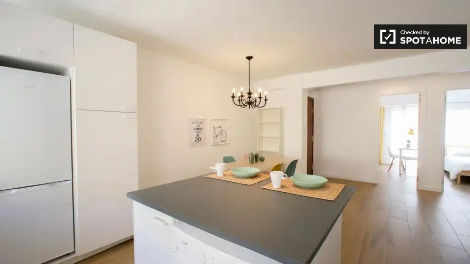Cocina de Piso de alquiler en Valencia con Aire acondicionado, Calefacción y Amueblado