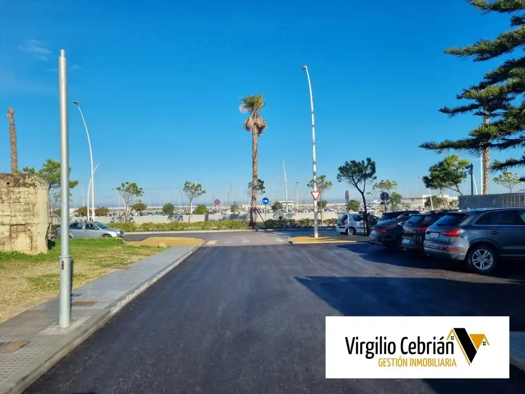 Vista exterior de Piso en venta en Chipiona con Jardín privado