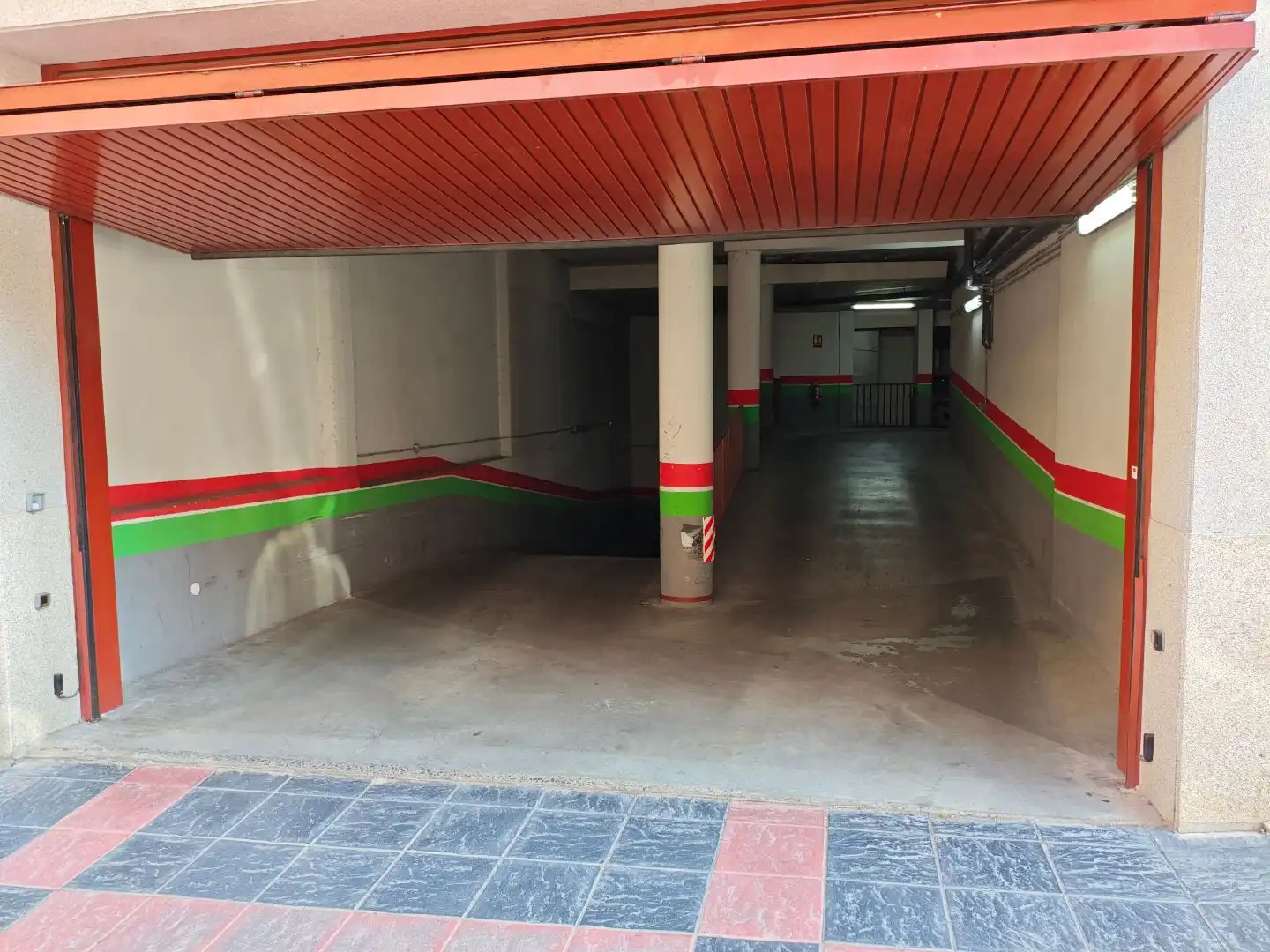 Parking of Garage for rent in Santo Tomás