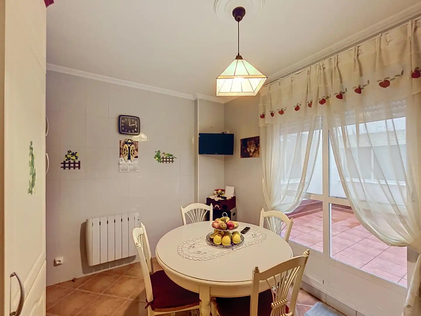 Comedor de Piso en venta en Padrón con Calefacción, Terraza y Balcón