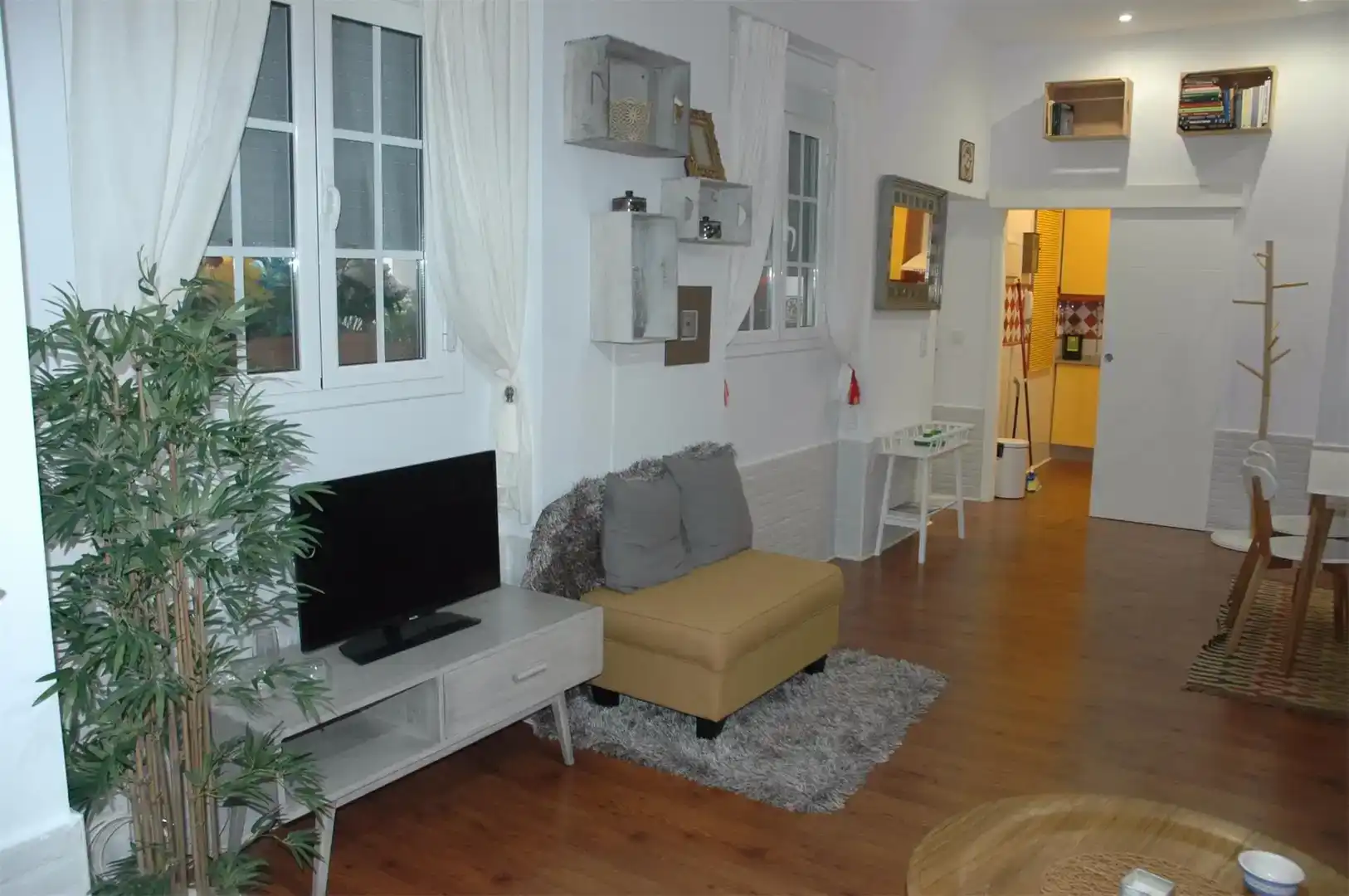 Wohnzimmer von Wohnungen zur Miete in  Cádiz Capital