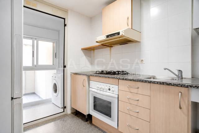 Piso en Venta en La Verneda i la Pau