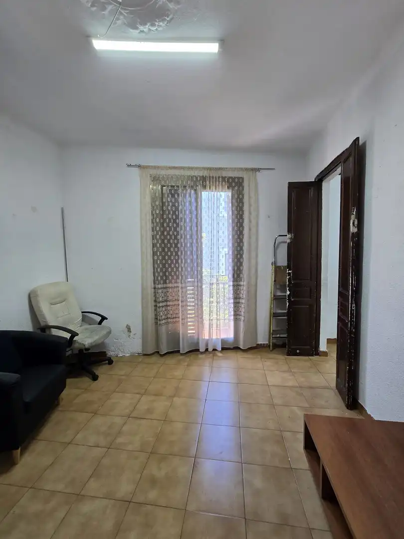Sala de estar de Piso en venta en Sant Adrià de Besòs con Calefacción y Balcón