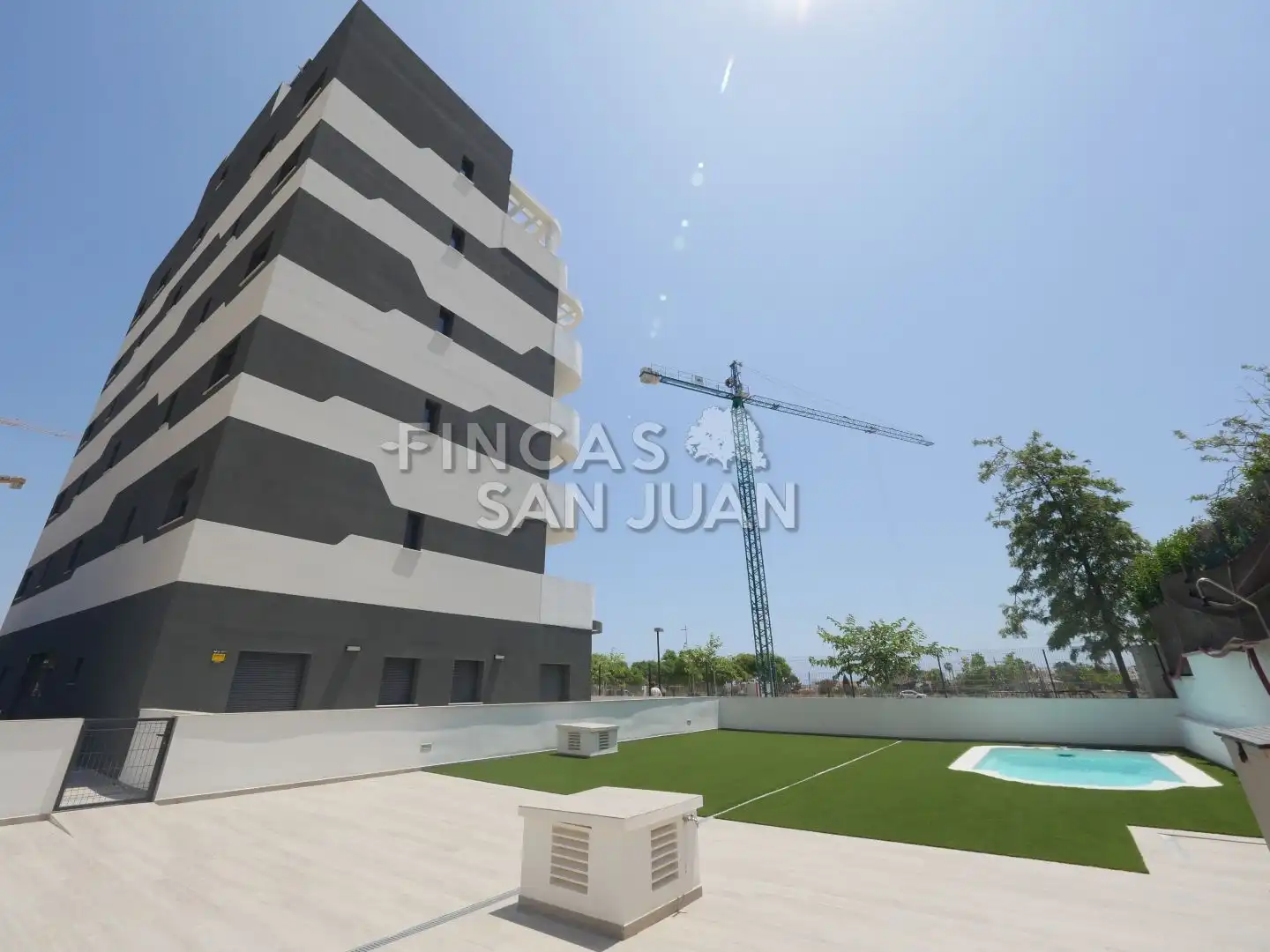 Vista exterior de Piso en venta en Sant Joan d'Alacant con Aire acondicionado, Calefacción y Terraza