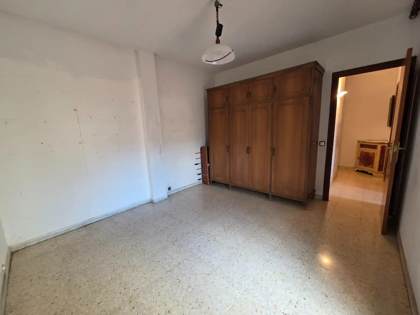 Habitación de Ático en venta en L'Hospitalet de Llobregat con Aire acondicionado y Terraza